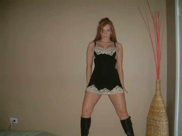 Beautiful amateur wives 1